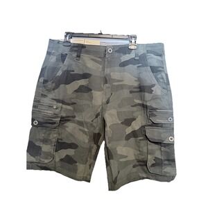 Men's NWT Iron Co. Camouflage Stretch Cargo Shorts Size 38